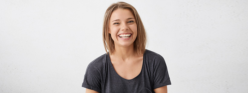 How to improve your appearance with Tooth Reshaping (cosmetic recontouring)